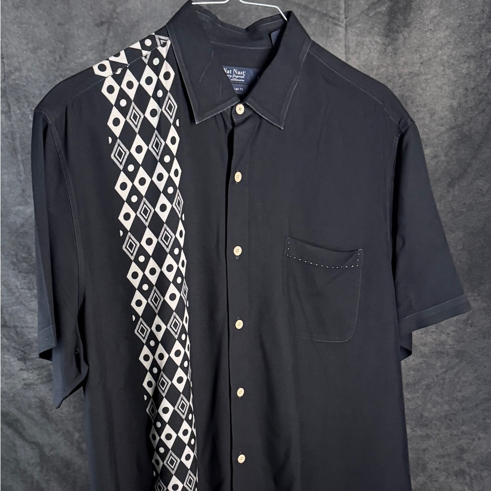 Nat Nast Black Short-Sleeve Button-Down Shirt with White Diamond Stripe